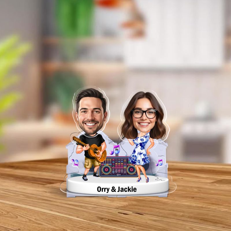 , Personalized Couple with Musical Theme Idol for Car Dashboard & Home Tabletop Decor Battery Powered Shaking Head Gift for Valentines Day, Birthday